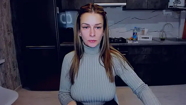 AlexiaDarren online show from February 10, 3:53 pm