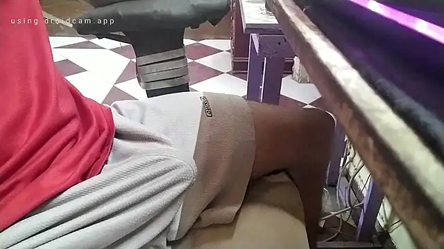 growing20yo online show from October 22, 11:26 pm