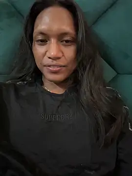 DarlingJenny22 online show from May 10, 7:41 pm