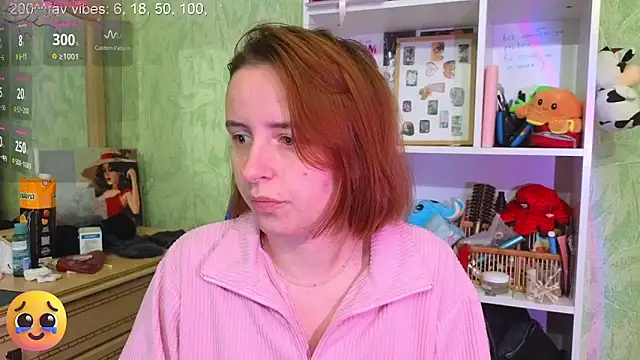 Snapshot of DanaMartina chatting on November 12, 6:03 am DanaMartina online show from November 12, 6:03 am