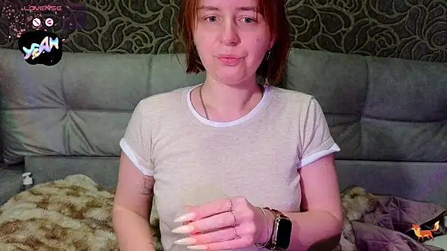 Snapshot of DanaMartina chatting on February 1, 3:16 am DanaMartina online show from February 1, 3:16 am