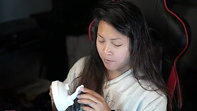 Bubbleliyah online show from December 17, 11:28 am