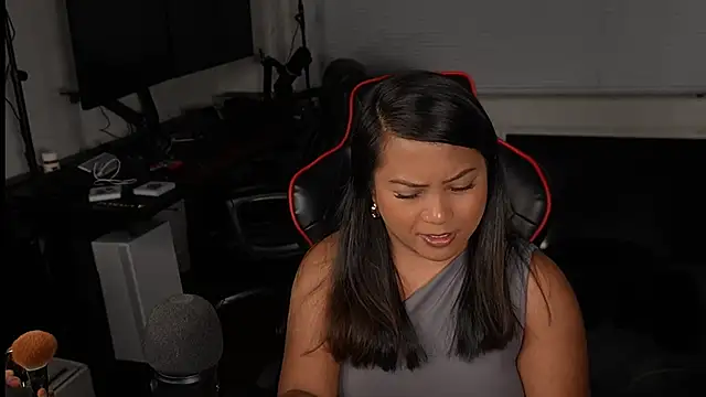 Bubbleliyah online show from March 13, 4:49 am