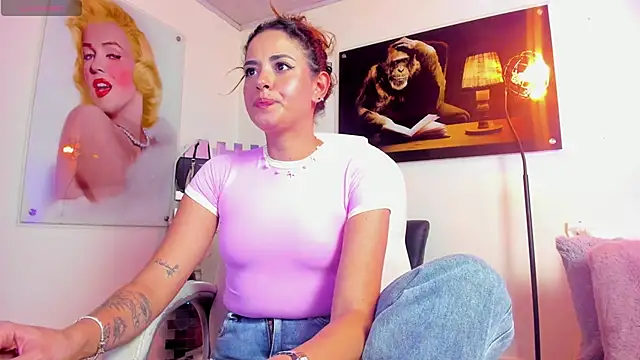 KimberlySaen online show from March 5, 9:22 pm