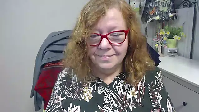 Adelewildx online show from November 4, 4:11 am