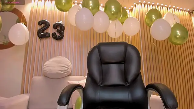 BrennaWalker online show from March 20, 7:03 am