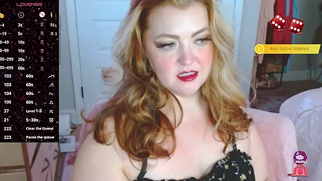 Cateycakes online show from November 27, 5:15 pm