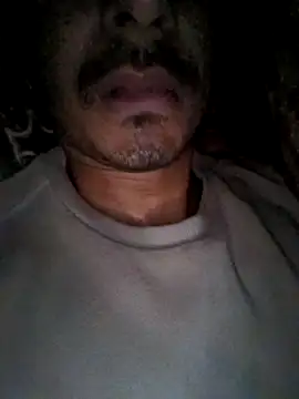 Snapshot of dreamtoungelick69 chatting on February 5, 11:31 pm dreamtoungelick69 online show from February 5, 11:31 pm