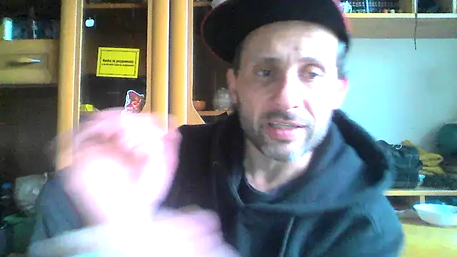 FireFox Feel online show from March 14, 8:42 am