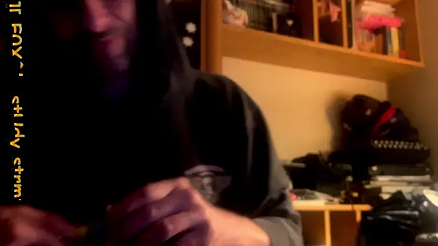 Snapshot of FireFox_Feel chatting on November 12, 7:57 pm FireFox Feel online show from November 12, 7:57 pm