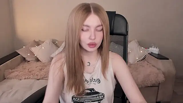 ViolettaLopez online show from February 7, 11:23 am