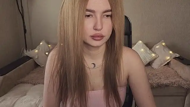 ViolettaLopez online show from September 20, 12:50 pm