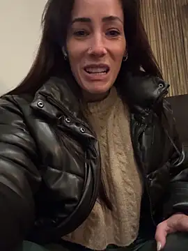 Snapshot of SweeetAlegra chatting on February 28, 10:17 pm SweeetAlegra online show from February 28, 10:17 pm