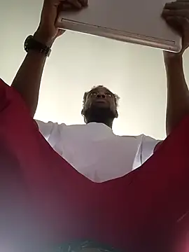 Snapshot of PrinceNoAlbert chatting on February 24, 4:04 pm PrinceNoAlbert online show from February 24, 4:04 pm