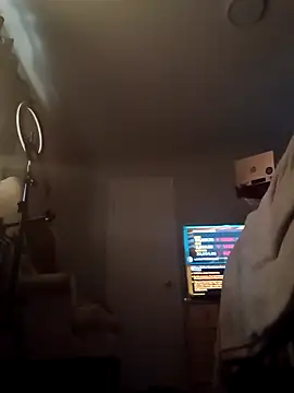 Snapshot of PrinceNoAlbert chatting on February 25, 1:28 pm PrinceNoAlbert online show from February 25, 1:28 pm