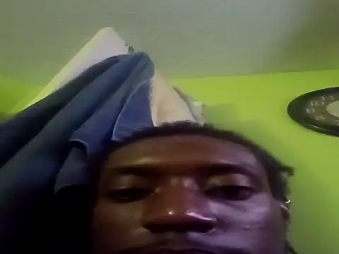 Snapshot of PrinceNoAlbert chatting on October 7, 10:12 am PrinceNoAlbert online show from October 7, 10:12 am