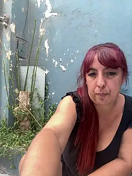 sofy alone online show from December 24, 5:55 pm