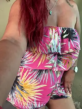 sofy alone online show from February 19, 6:00 pm