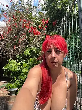 sofy alone online show from November 1, 5:48 pm