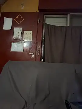 sofy alone online show from December 4, 11:13 pm