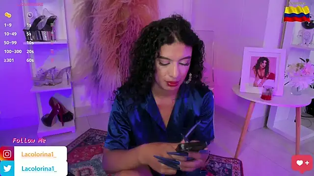 Snapshot of LaColorina_ chatting on September 24, 6:11 pm LaColorina online show from September 24, 6:11 pm