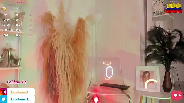 LaColorina  online show from November 5, 4:07 pm