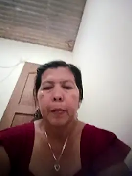 Snapshot of TropicalFlower chatting on March 5, 6:53 am TropicalFlower online show from March 5, 6:53 am