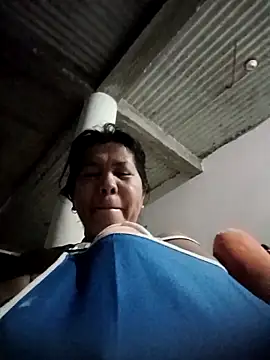 Snapshot of TropicalFlower chatting on March 22, 9:40 pm TropicalFlower online show from March 22, 9:40 pm