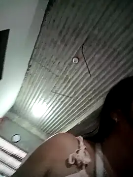 Snapshot of TropicalFlower chatting on March 30, 9:10 am TropicalFlower online show from March 30, 9:10 am