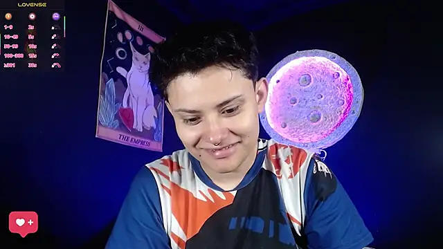 girl intense444 online show from February 27, 1:00 pm