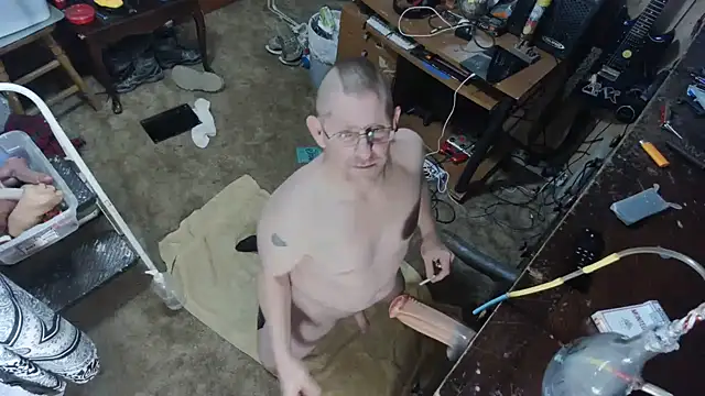 Snapshot of sex4fun_21 chatting on January 17, 9:39 pm sex4fun 21 online show from January 17, 9:39 pm