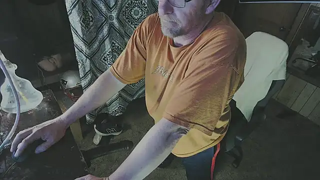 sex4fun 21 online show from October 31, 3:40 am