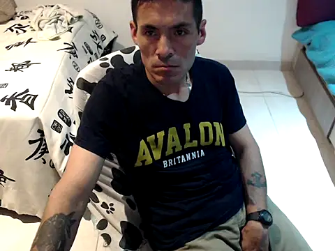 Snapshot of yourfantasy1303 chatting on December 13, 10:59 pm yourfantasy1303 online show from December 13, 10:59 pm