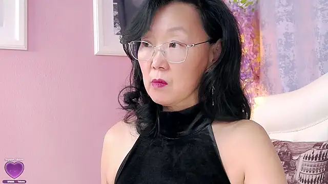 Asian legs online show from February 6, 10:29 am