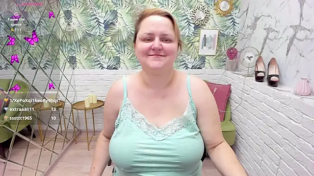 Snapshot of ScarlettSoft chatting on January 23, 8:25 am ScarlettSoft online show from January 23, 8:25 am