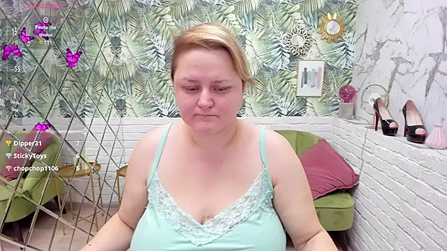 Snapshot of ScarlettSoft chatting on January 27, 11:32 am ScarlettSoft online show from January 27, 11:32 am