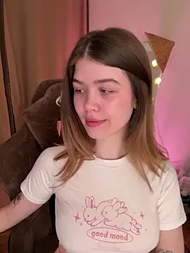 Snapshot of AmberIIey chatting on September 24, 6:33 pm AmberIIey online show from September 24, 6:33 pm