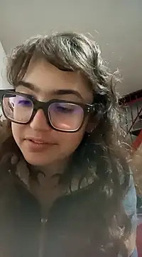 Snapshot of Blulilla69 chatting on December 14, 6:09 pm Blulilla69 online show from December 14, 6:09 pm