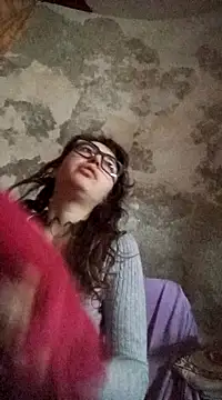 Snapshot of Blulilla69 chatting on December 27, 9:17 am Blulilla69 online show from December 27, 9:17 am