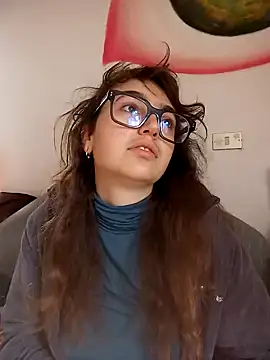 Snapshot of Blulilla69 chatting on January 6, 10:24 am Blulilla69 online show from January 6, 10:24 am