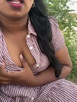 Dhiyapink online show from February 9, 12:08 pm