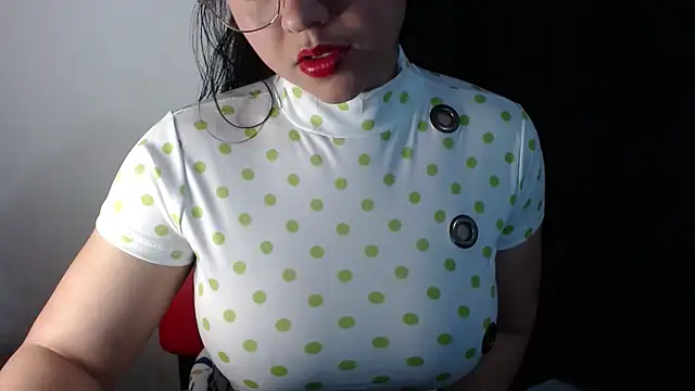 lizbodu online show from May 13, 11:11 pm