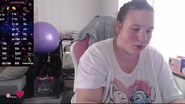 AureliaWinter online show from June 15, 3:58 pm