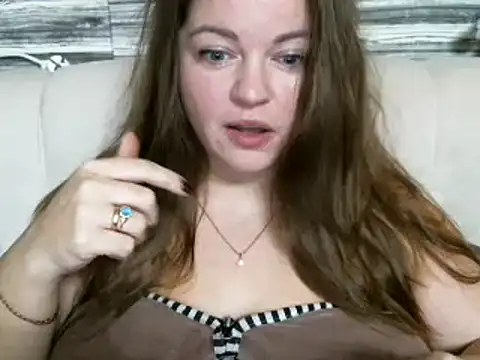 Snapshot of cute__cherry chatting on January 2, 9:07 pm cute  cherry online show from January 2, 9:07 pm