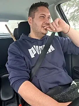 Snapshot of nemes2 chatting on January 10, 10:28 am nemes2 online show from January 10, 10:28 am