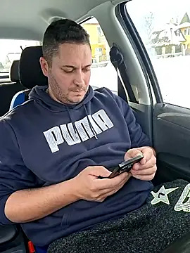 Snapshot of nemes2 chatting on January 11, 9:25 am nemes2 online show from January 11, 9:25 am