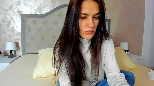 JennaMyers online show from March 5, 8:05 pm