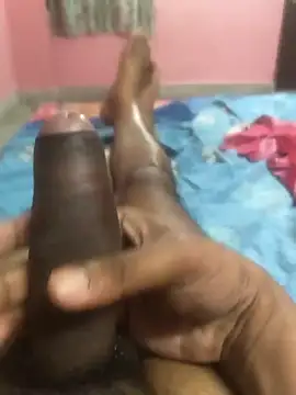 Snapshot of omar23121 chatting on January 27, 5:37 pm omar23121 online show from January 27, 5:37 pm