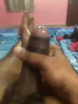 Snapshot of omar23121 chatting on January 30, 5:06 pm omar23121 online show from January 30, 5:06 pm