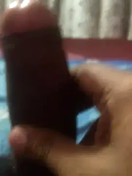 Snapshot of omar23121 chatting on March 13, 12:35 pm omar23121 online show from March 13, 12:35 pm